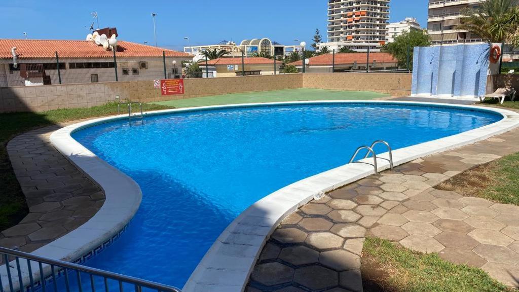 Vistas Al Mar Jardines Canarios Los Cristianos لوس كريستيانوس المظهر الخارجي الصورة
